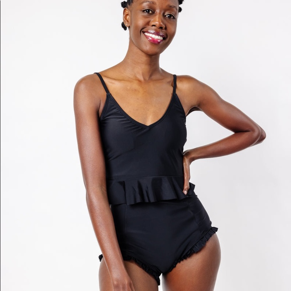 Kortni Jeane Black Swimsuit Top